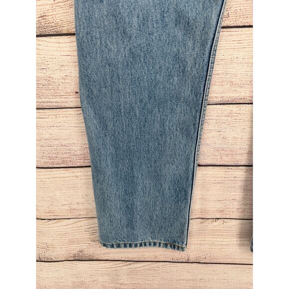 Levi's 505 Classic Straight Leg Jeans Men's Size 34x29 Blue Light Wash Denim - Picture 6 of 12